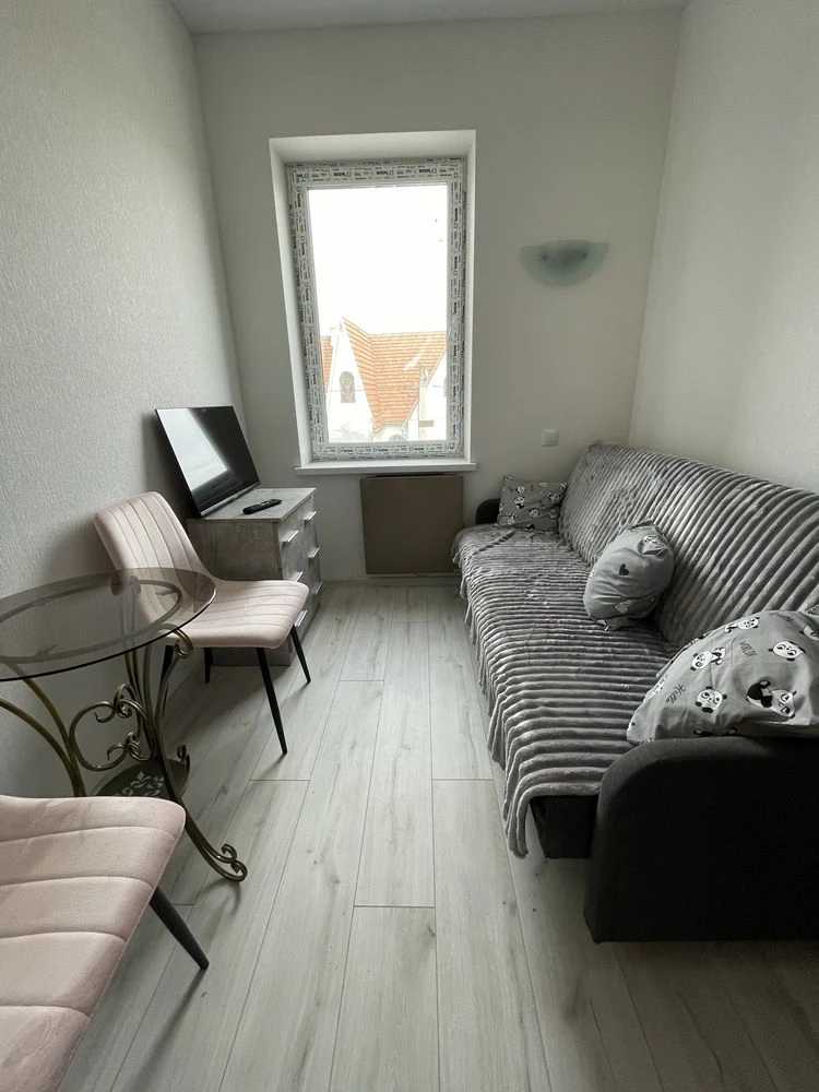 For Sale: 1-bedroom apartment with new renovation