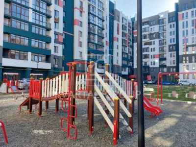 Two-sided 2-room apartment with balcony in a TOP location in Bucha! Sale