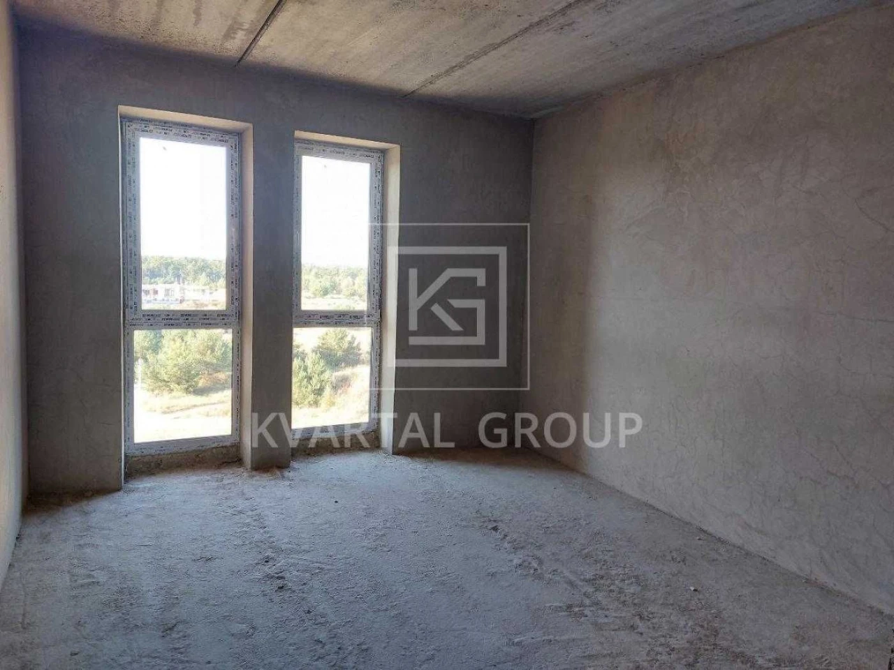 Two-sided 2-room apartment with balcony in a TOP location in Bucha! Sale