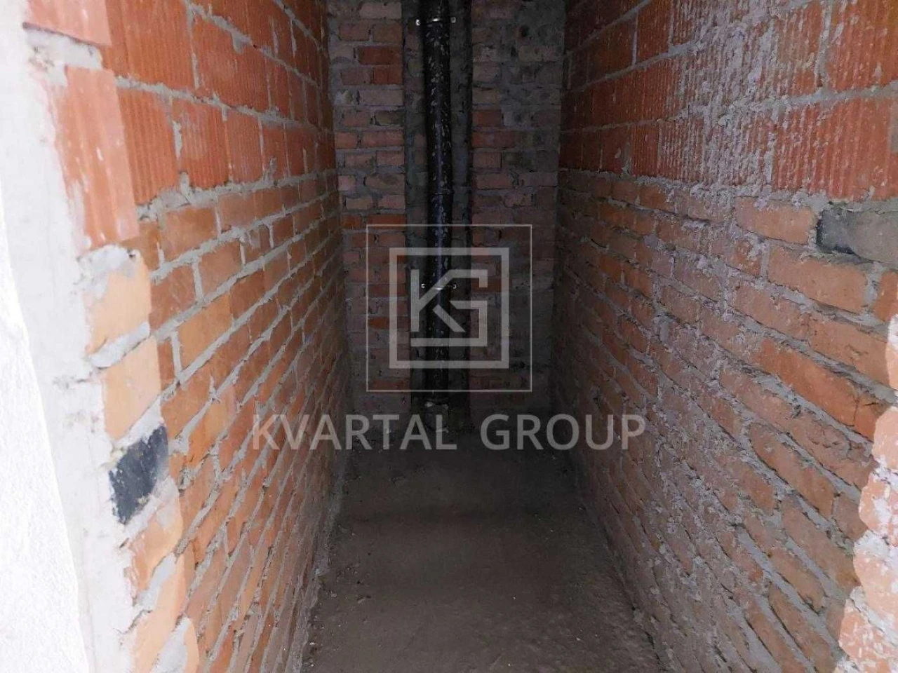 Two-sided 2-room apartment with balcony in a TOP location in Bucha! Sale