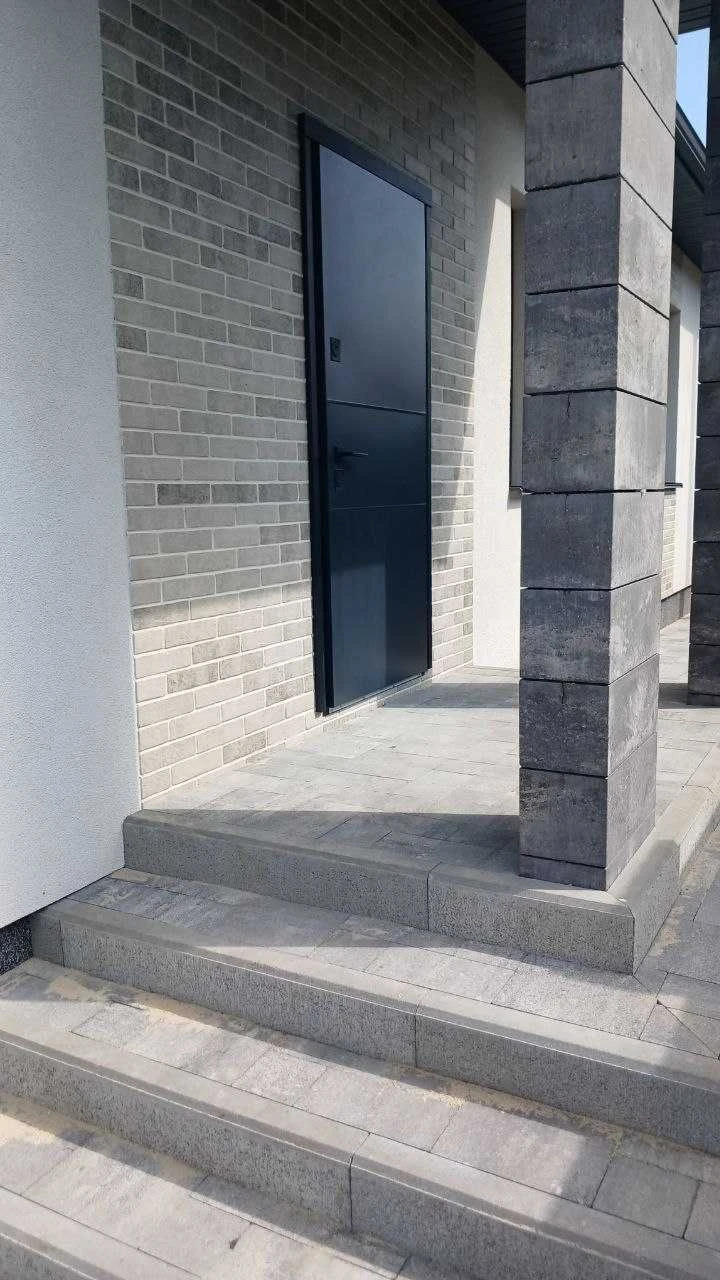 Modern functional one-story house in Leshy Buch