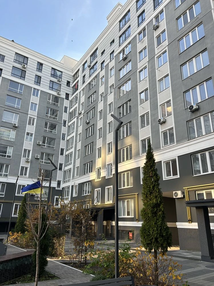 Apartment with balcony in Buchi! Brick House! Gas Heating