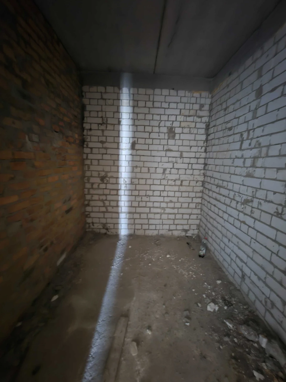 Apartment with balcony in Buchi! Brick House! Gas Heating