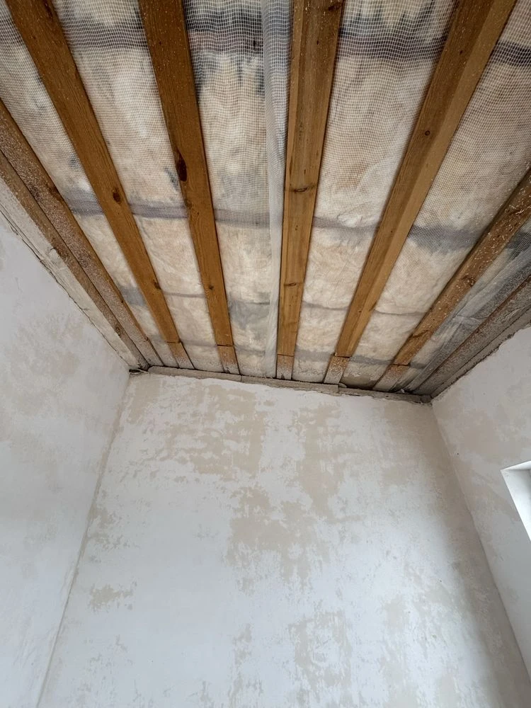 One-bedroom apartment with terrace near school