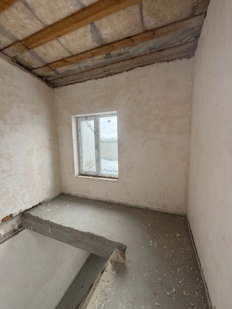 One-bedroom apartment with terrace near school