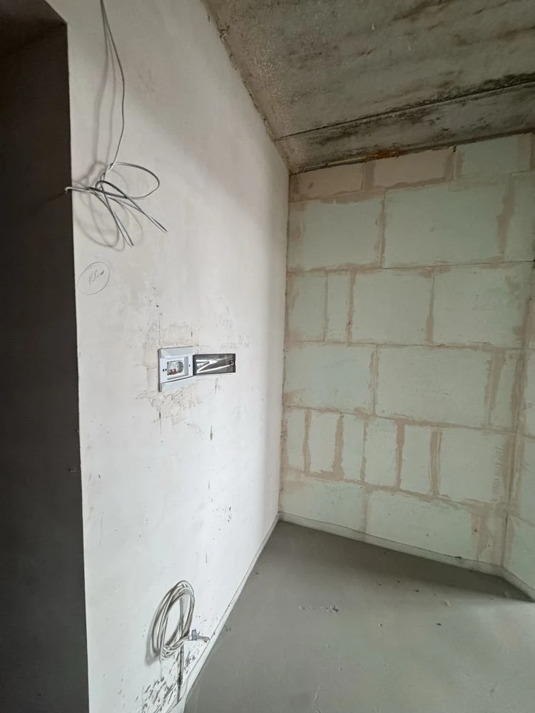 One-bedroom apartment with terrace near school