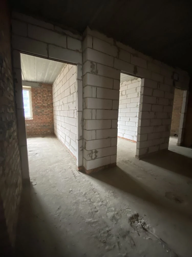 Cheap 3-room apartment! Great price! 72 sq m!