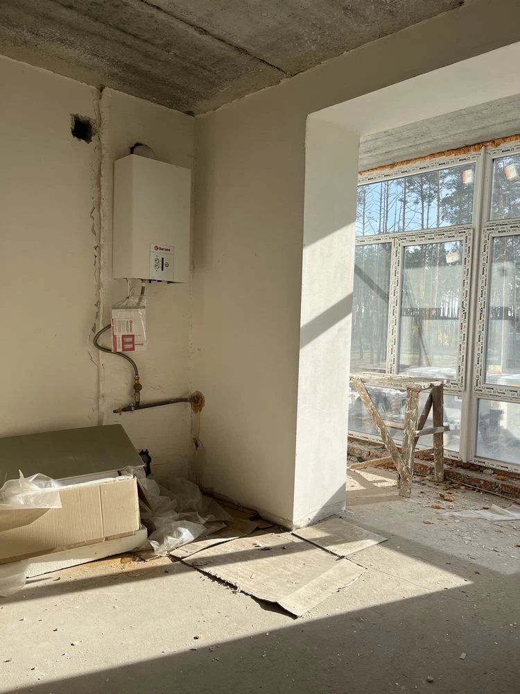 Attention! House for sale! Near park! Large 1-room apartment - 40m2!