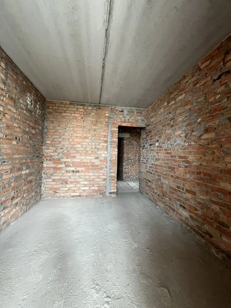 2-room apartment for sale, without renovation! Initial payment 31000$