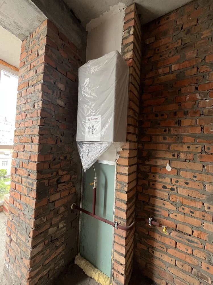 2-room apartment for sale, without renovation! Initial payment 31000$