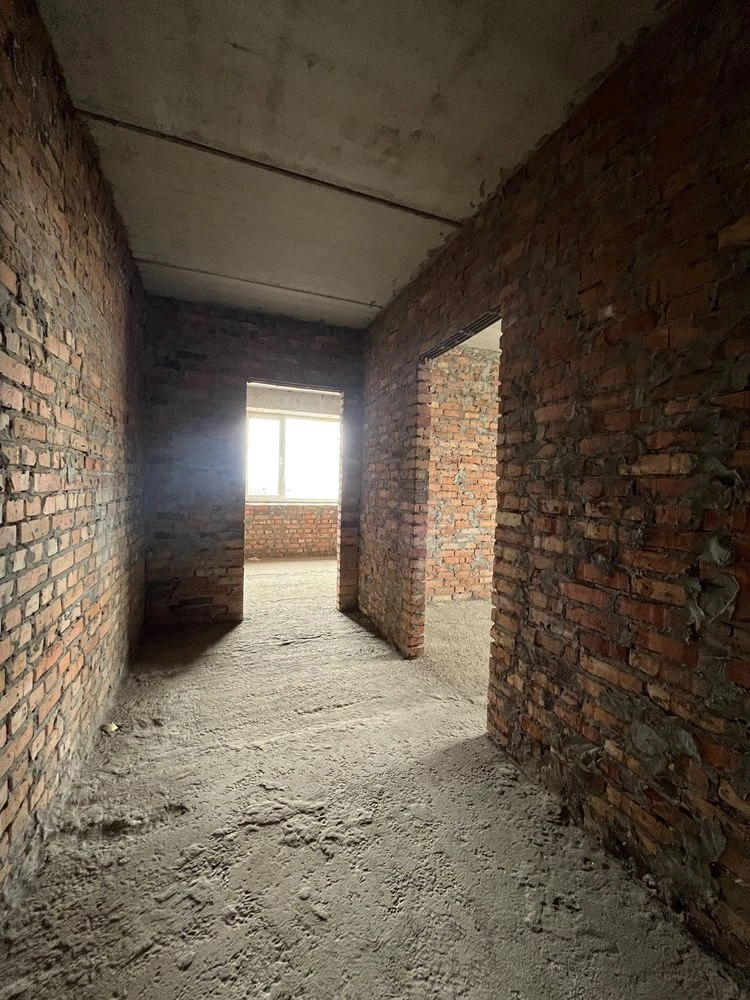 2-room apartment for sale, without renovation! Initial payment 31000$