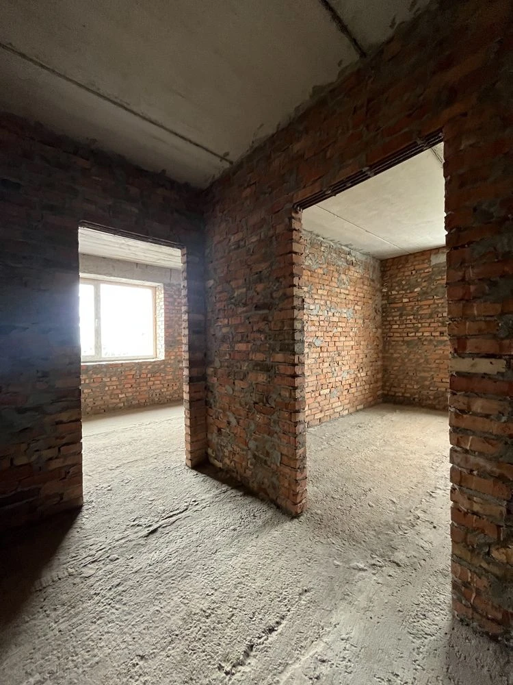 2-room apartment for sale, without renovation! Initial payment 31000$