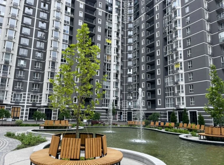 Apartment 2 in "Grand Burze" Complex, 63 sq m
