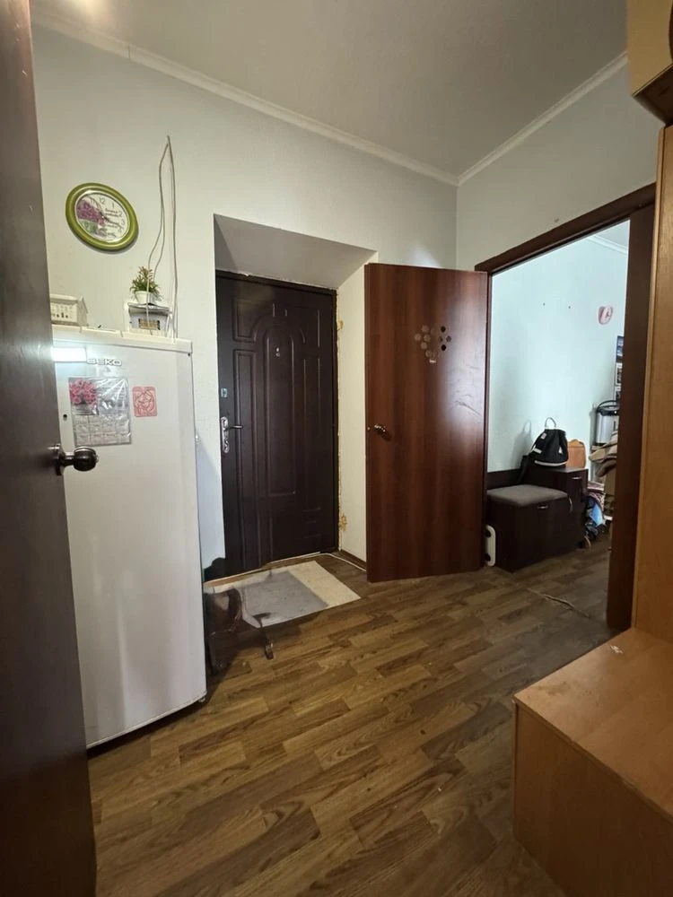 Spacious 2-bedroom apartment 66.6 sq m in Bucha with renovation and furniture