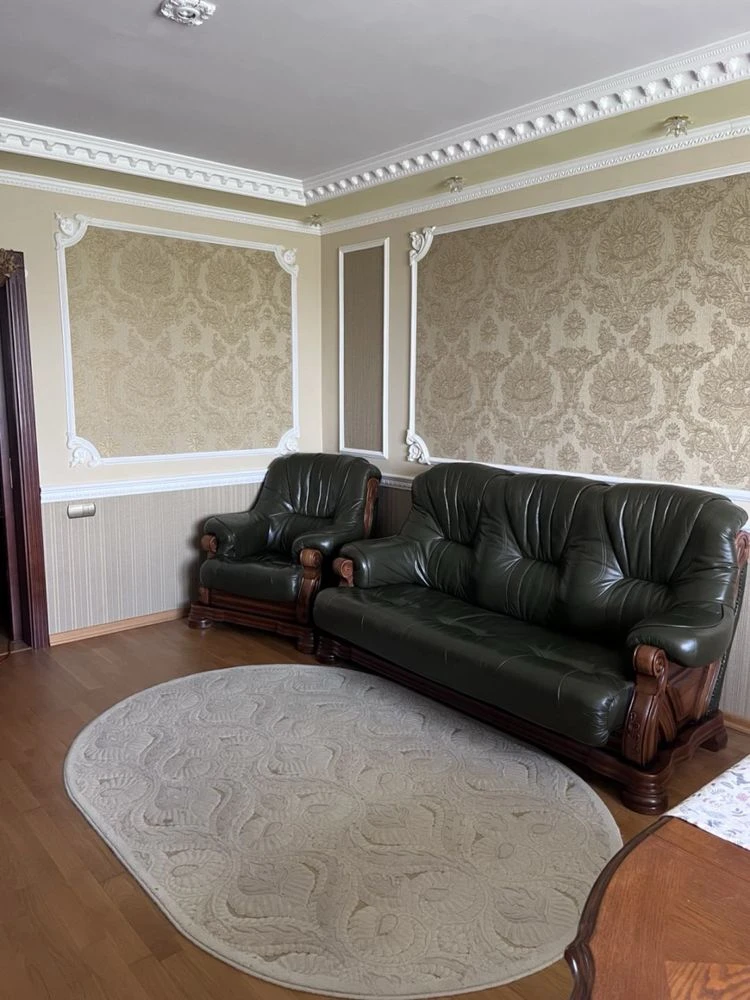 3 bedroom apartment in the center of Bucha