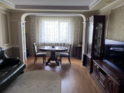 3 bedroom apartment in the center of Bucha