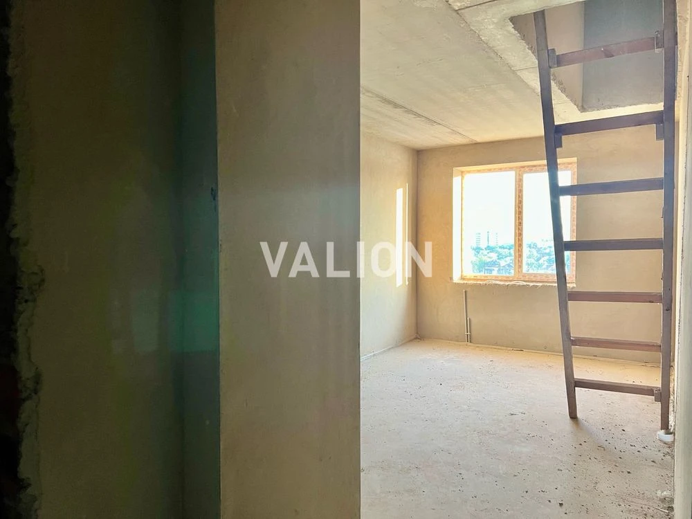 Re-sale! Sale of a large 2-room apartment in the "Sunny Home" residential complex