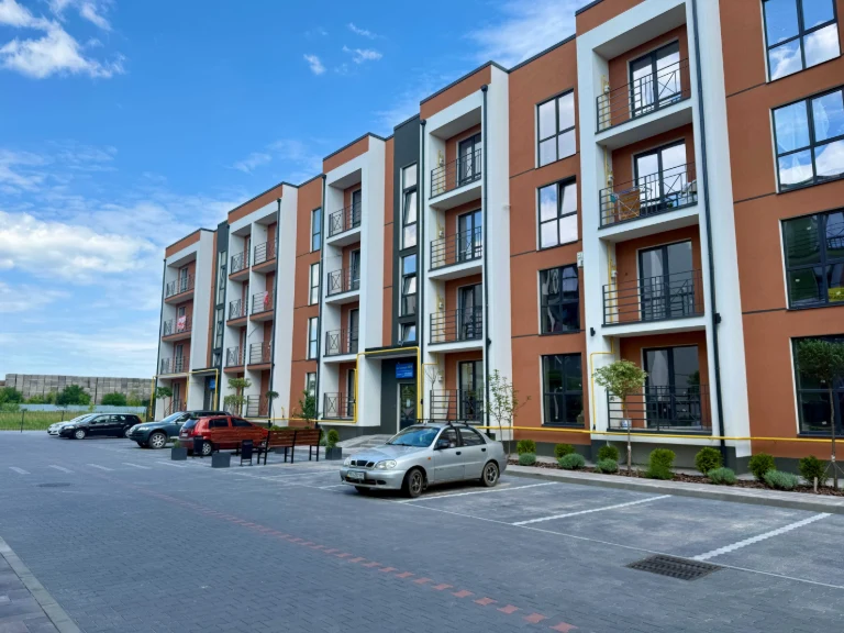 1-bedroom apartment with gas heating, completed building. Osela, Ser