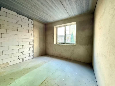 1-bedroom apartment with gas heating, completed building. Osela, Ser