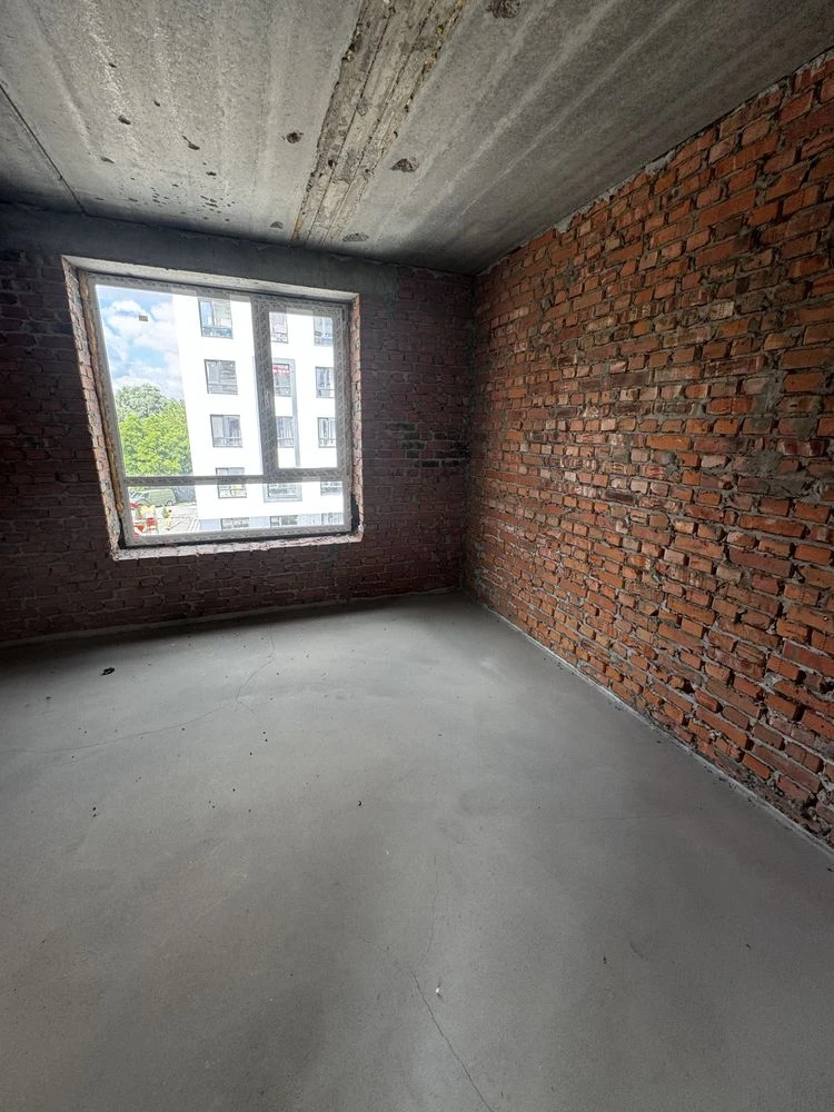 Two-room apartment in a completed house! Shock price!
