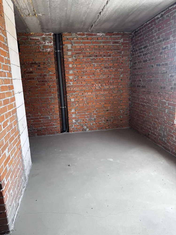 Two-room apartment in a completed house! Shock price!