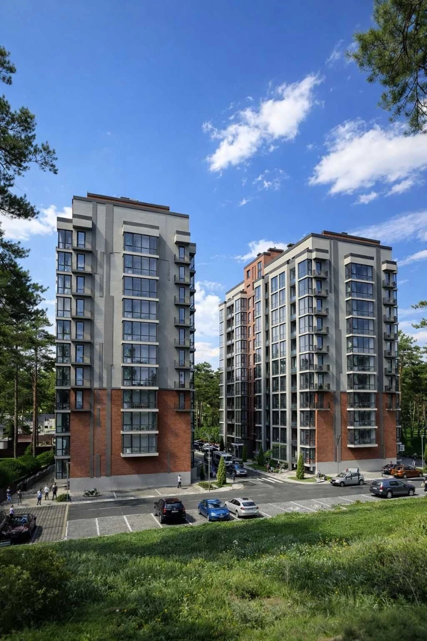 2-room apartment. Gas heating. Near park, school.