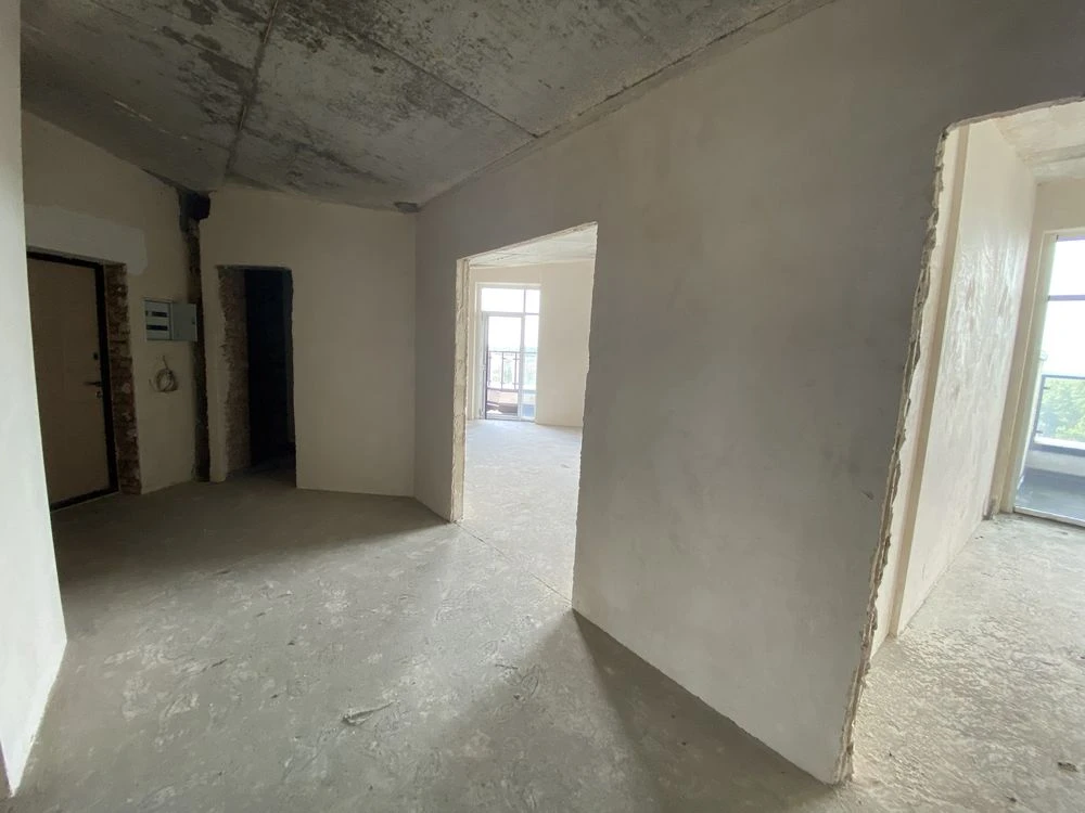 Apartment with Terrace! Huge Three-Room Apartment! Minimum Taxes!