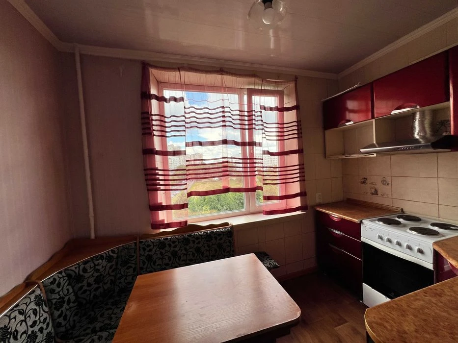 Продам 3х комнатную квартиру 602 м-р.