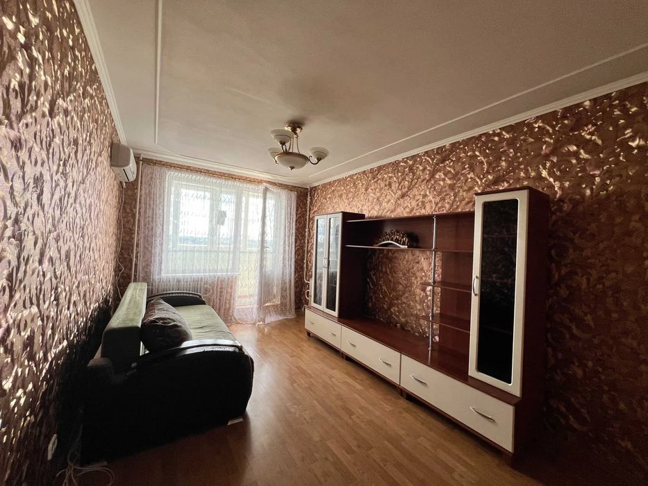 Продам 3х комнатную квартиру 602 м-р.