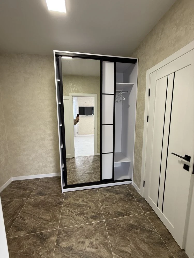 Продам 1-кімнатну квартиру | 30 м² | новий ремонт | меблі та техніка