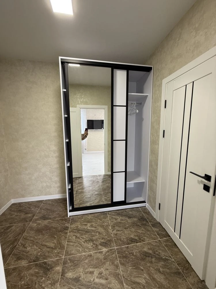 Продам 1-кімнатну квартиру | 30 м² | новий ремонт | меблі та техніка