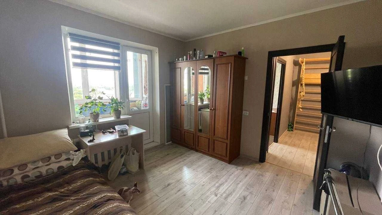 3 кім. квартира з ремонтом, в Бучі, вул. Яблунська