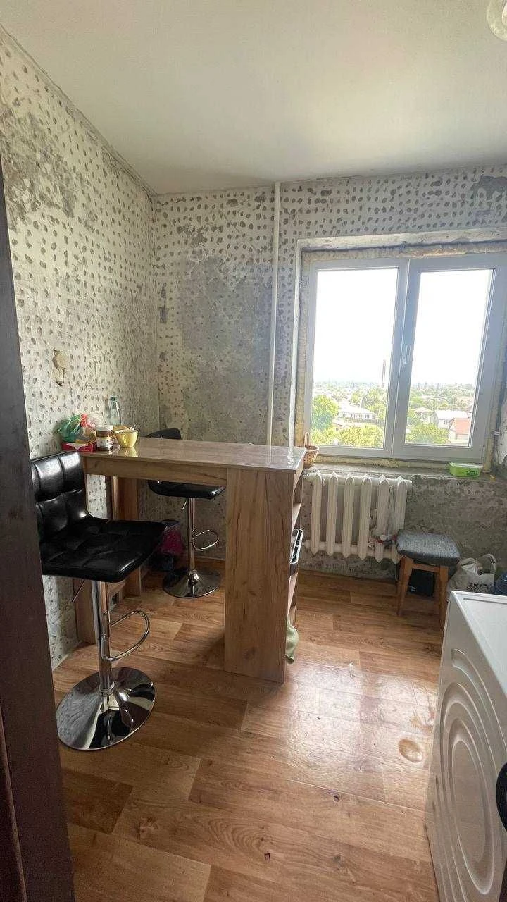 3 кім. квартира з ремонтом, в Бучі, вул. Яблунська