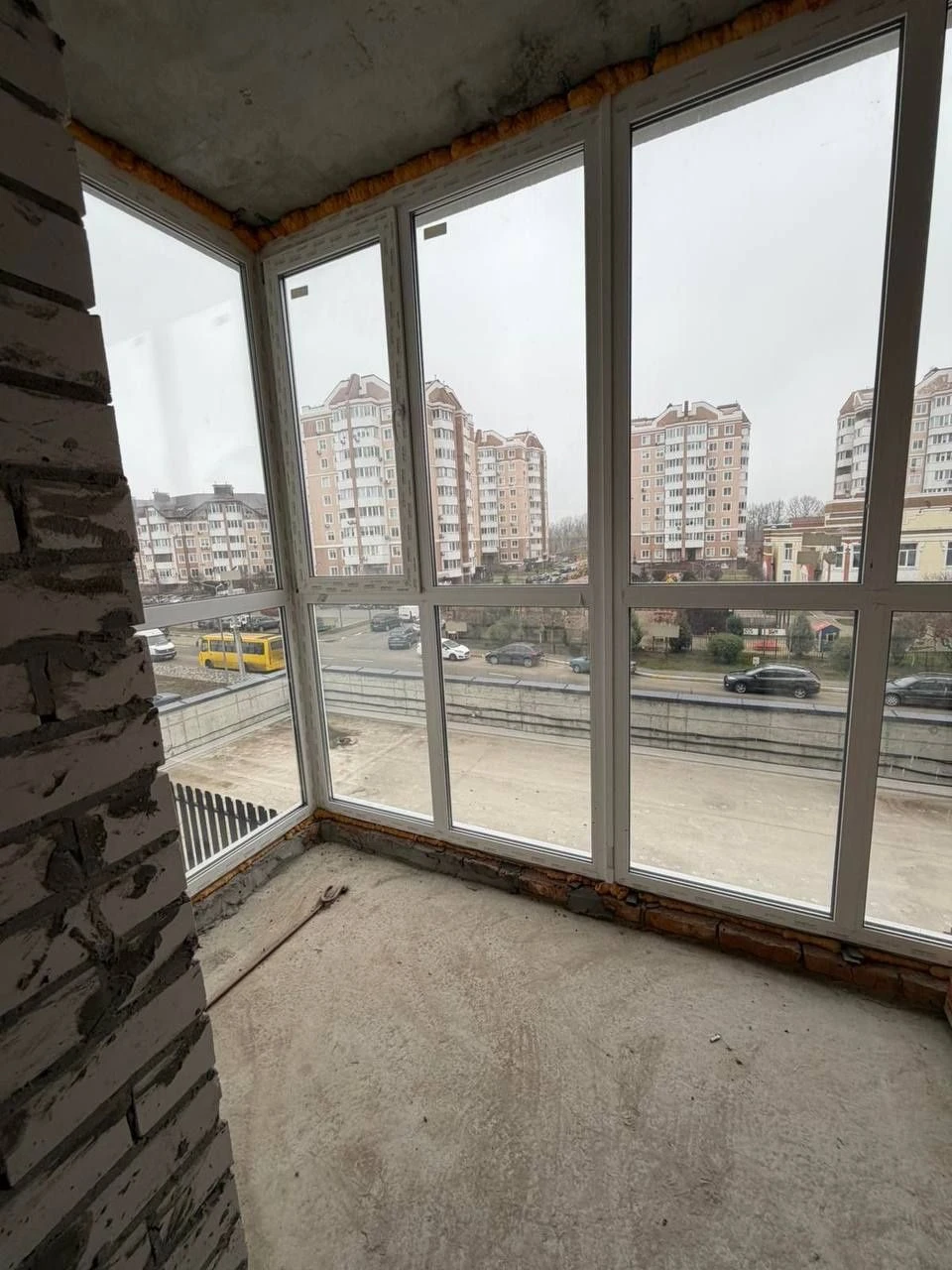 Євродвокімнатна квартира з гардеробною в розвиненому р-н Буч