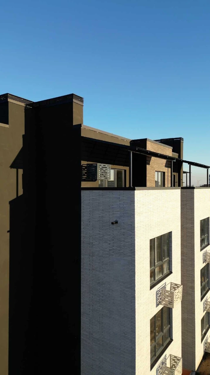 3-кімнатна квартира 91,5 м² у Бучі | 4 криті тераси | камін