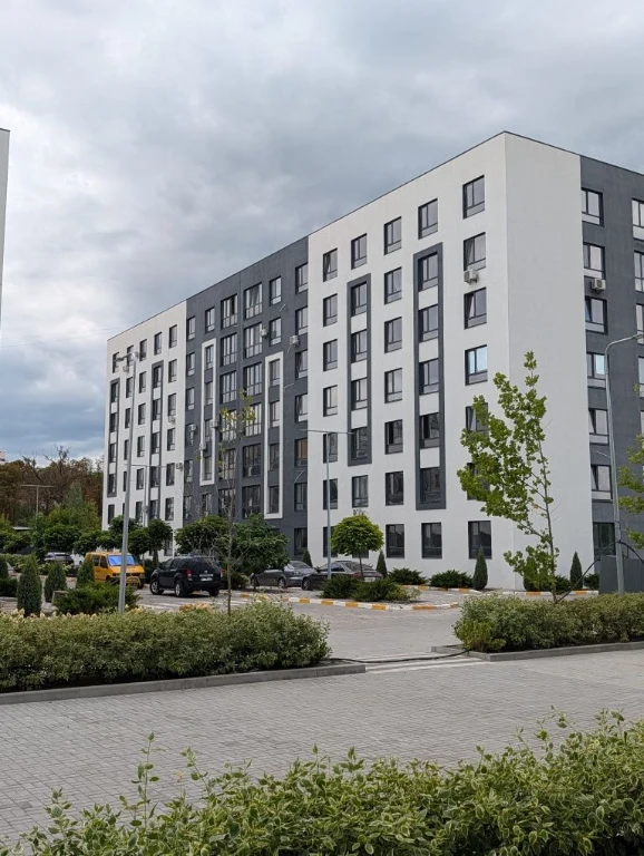 Продам 1к квартиру  25м2 є газ! Біля Міського Парку! 600$/м2
