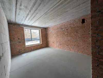 Продам 1к квартиру  25м2 є газ! Біля Міського Парку! 600$/м2