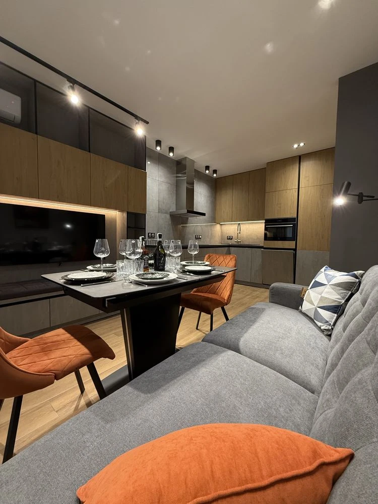 LUXURY двокімнатна квартира з ДУЖЕ якісним ремонтом! ЖК Бізн
