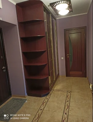 Продам 2 кім. квартиру + бонус комірка та підвал