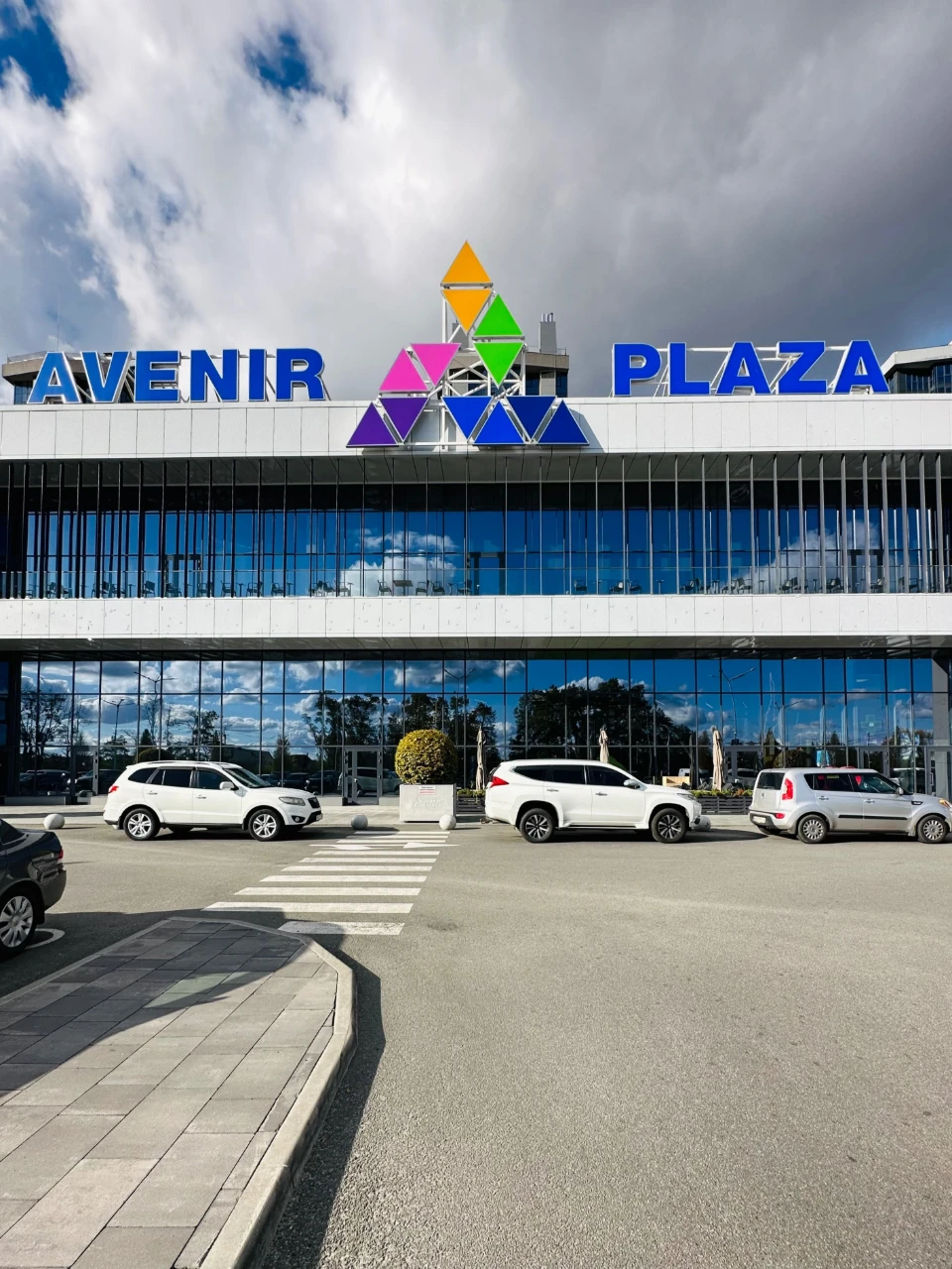 Готова 1к 40 м2, на 2 поверсі з комплектацією White-box l ЖК