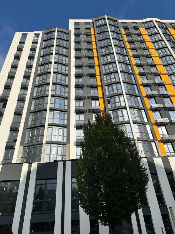 Продам 1кімн квартиру в центрі Бучі