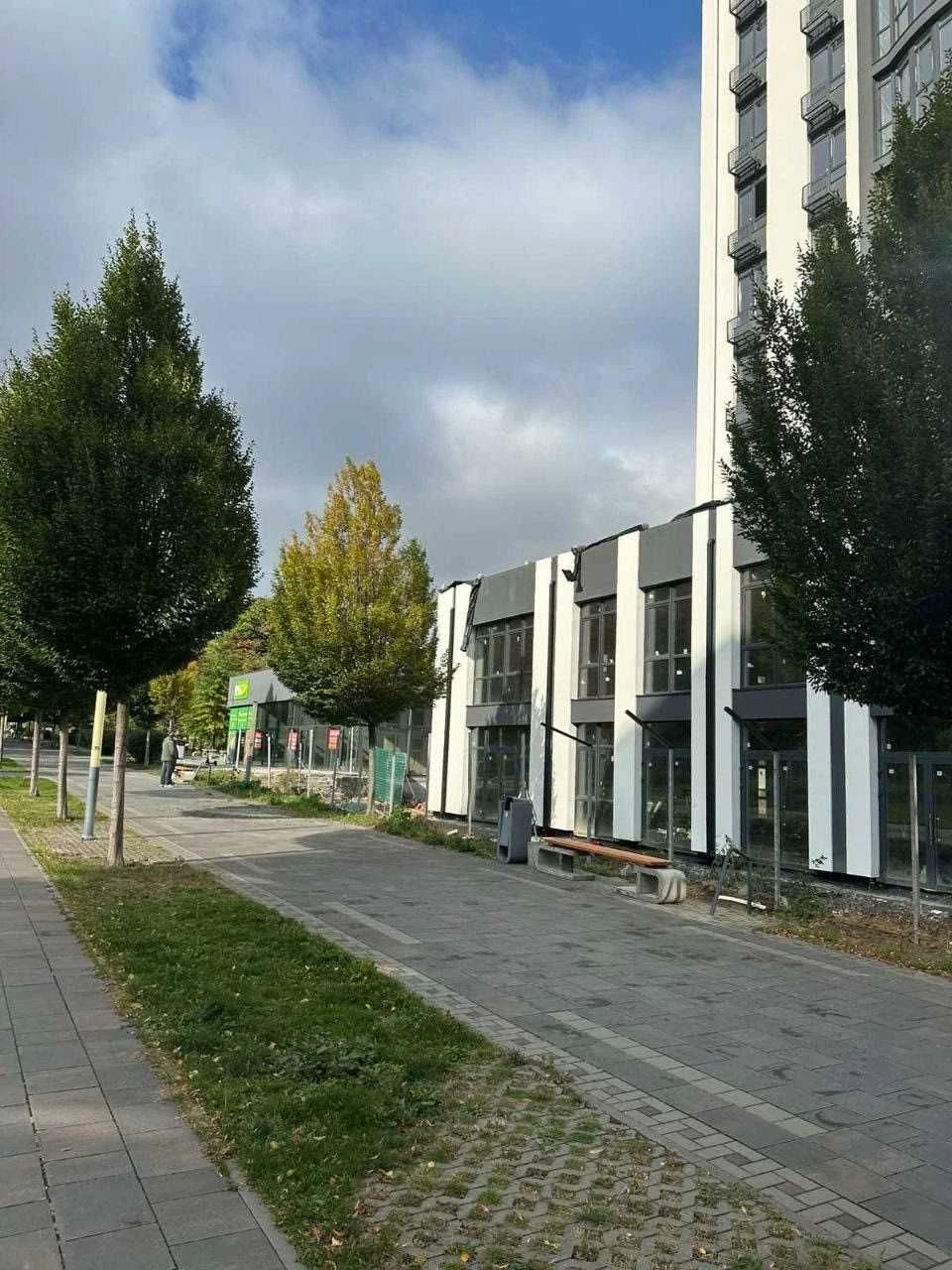 Продається 1-кімнатна квартира в центрі Бучі