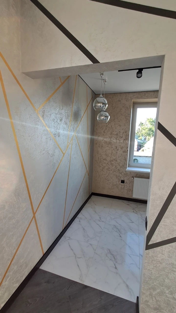 For Sale 3-room apartment in the town of Lyobtin