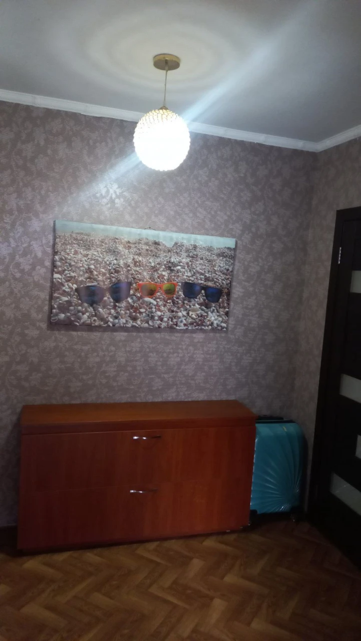 Apartment for sale with major renovation in Lybotyn