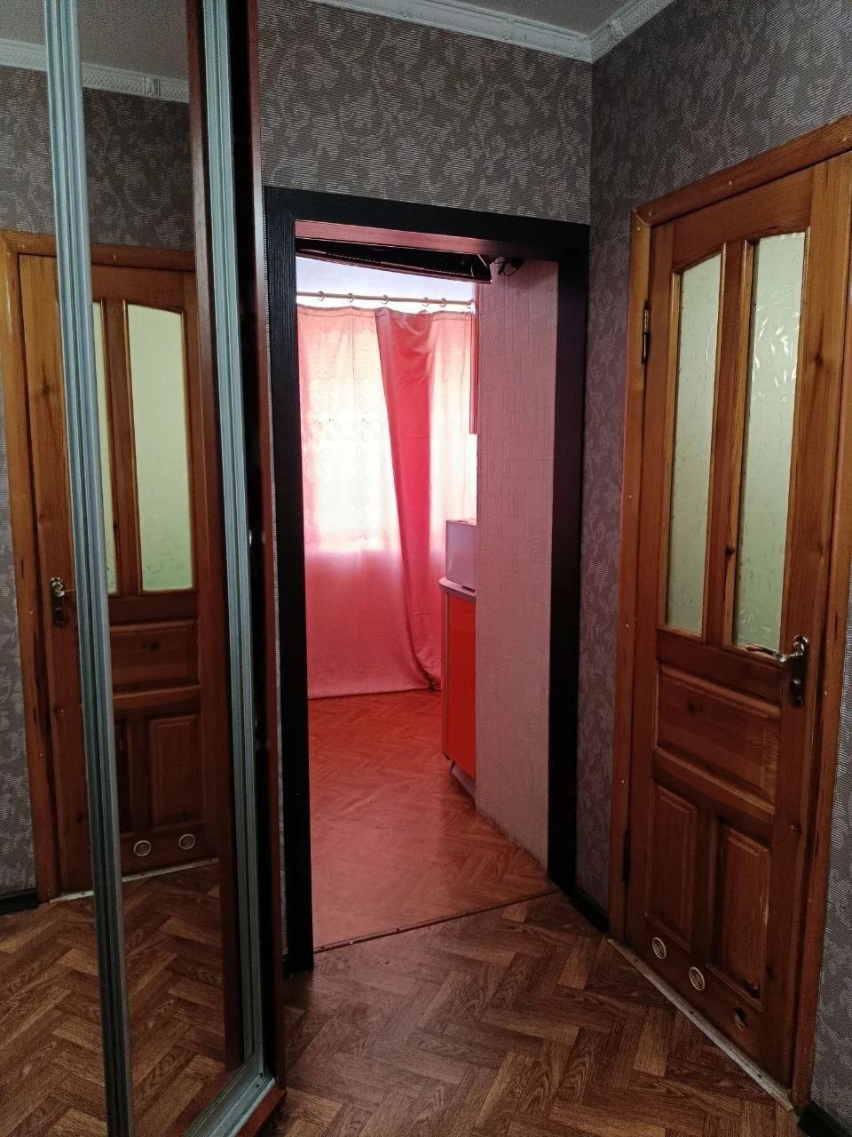 Apartment for sale with major renovation in Lybotyn