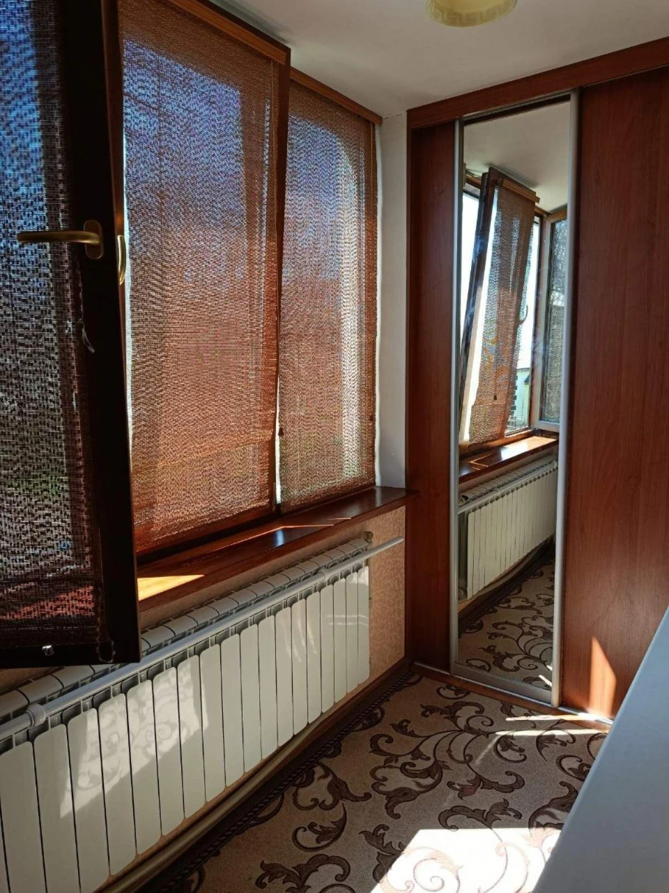 Apartment for sale with major renovation in Lybotyn