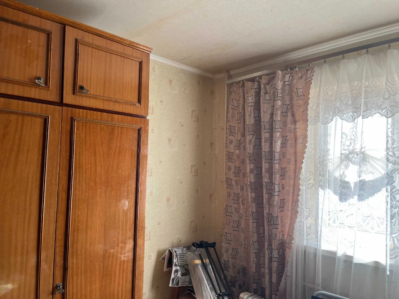 Продається трикімнатна квартира Процишина б.9