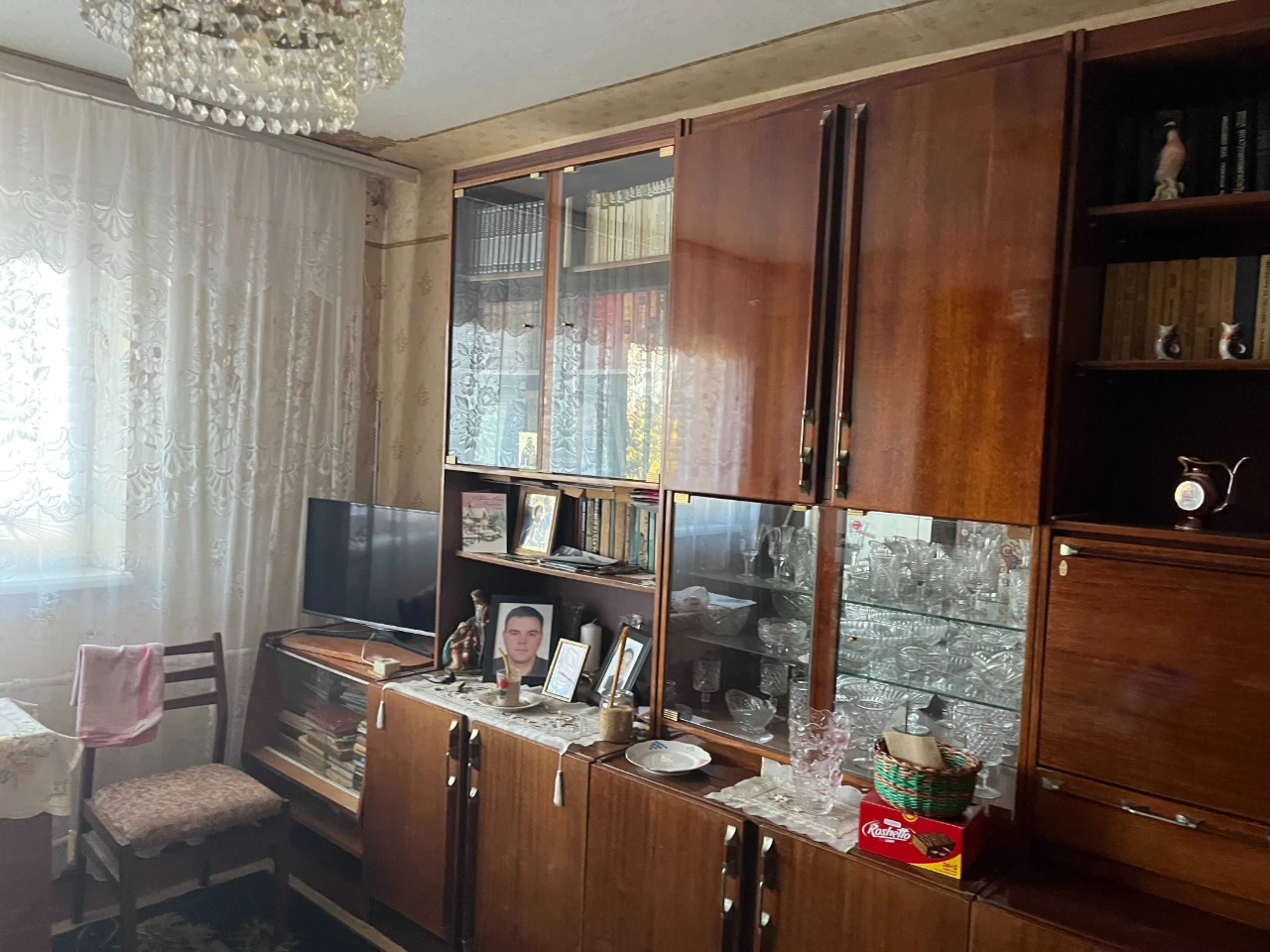 Продається трикімнатна квартира Процишина б.9