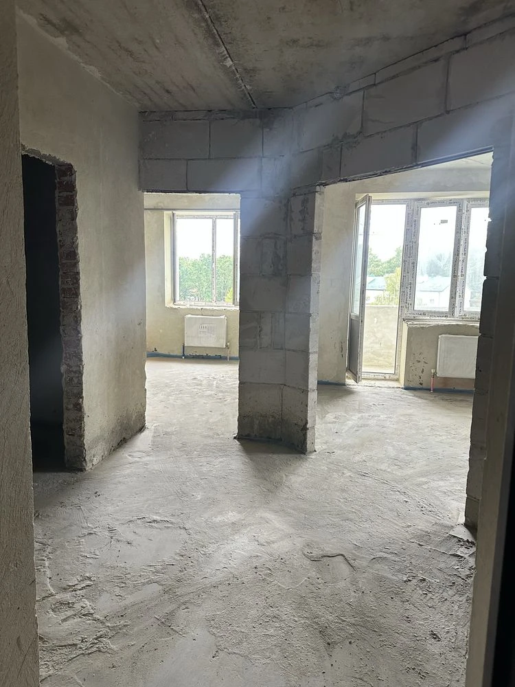 Продам 1-км.квартиру у центрі Моршина