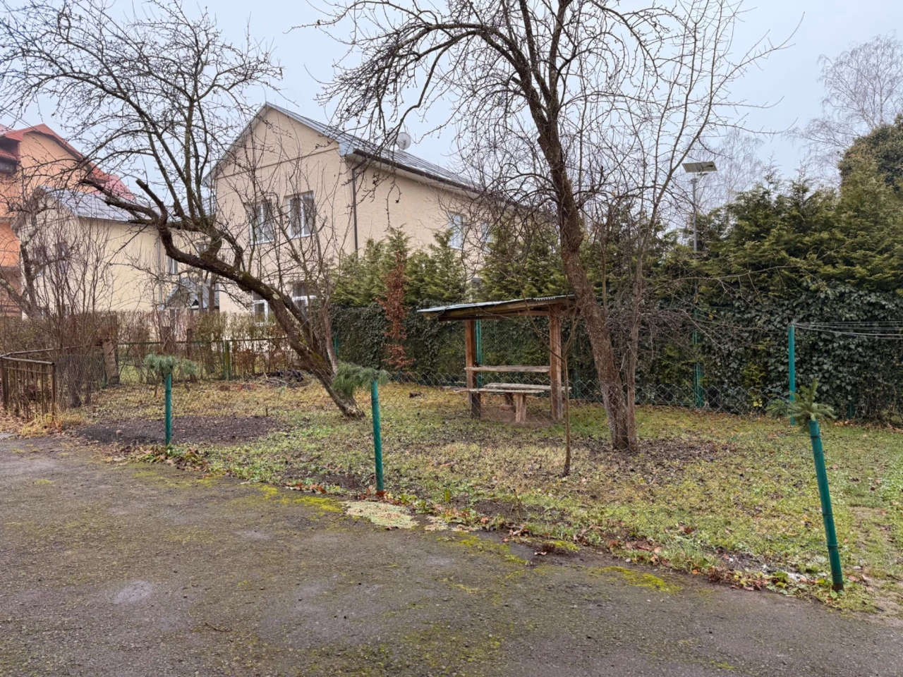3-х кімнатна простора квартира